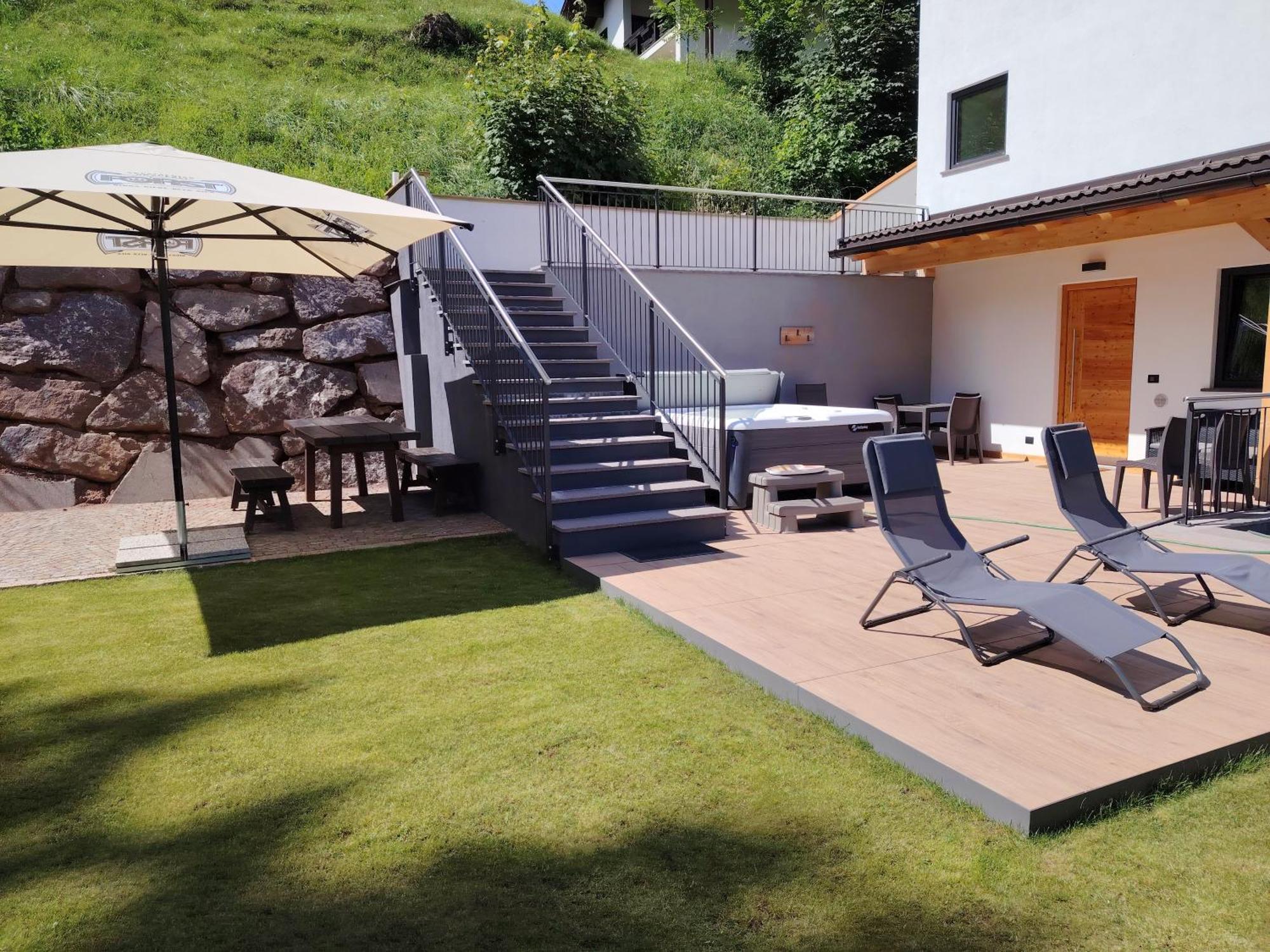 Mountain Deluxe 27 Apartments Con Wellness Cavalese Eksteriør billede